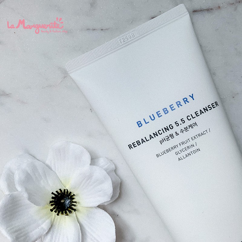 Innisfree Blueberry Rebalancing 5.5 Cleanser 200ml LA MARGUERITE